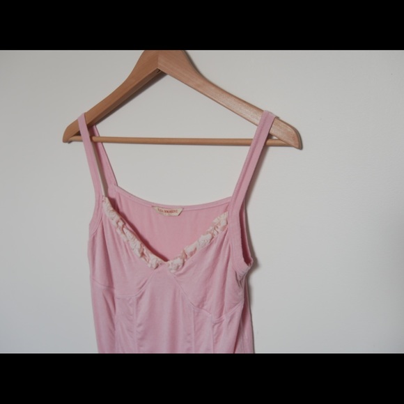 Pink tank top - Picture 2 of 4